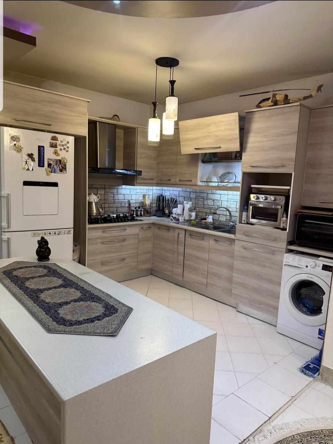 آپارتمان 92 متری در قلعه طبره