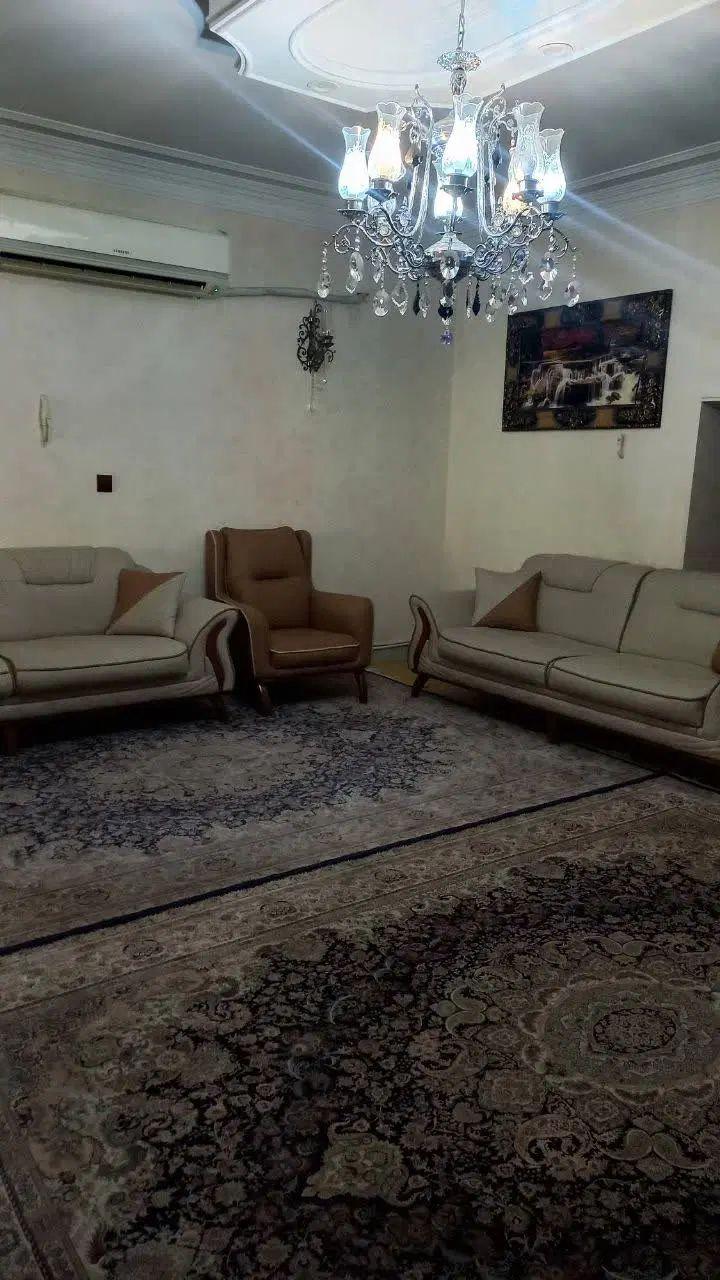 آپارتمان 72 متری صاحب الزمان