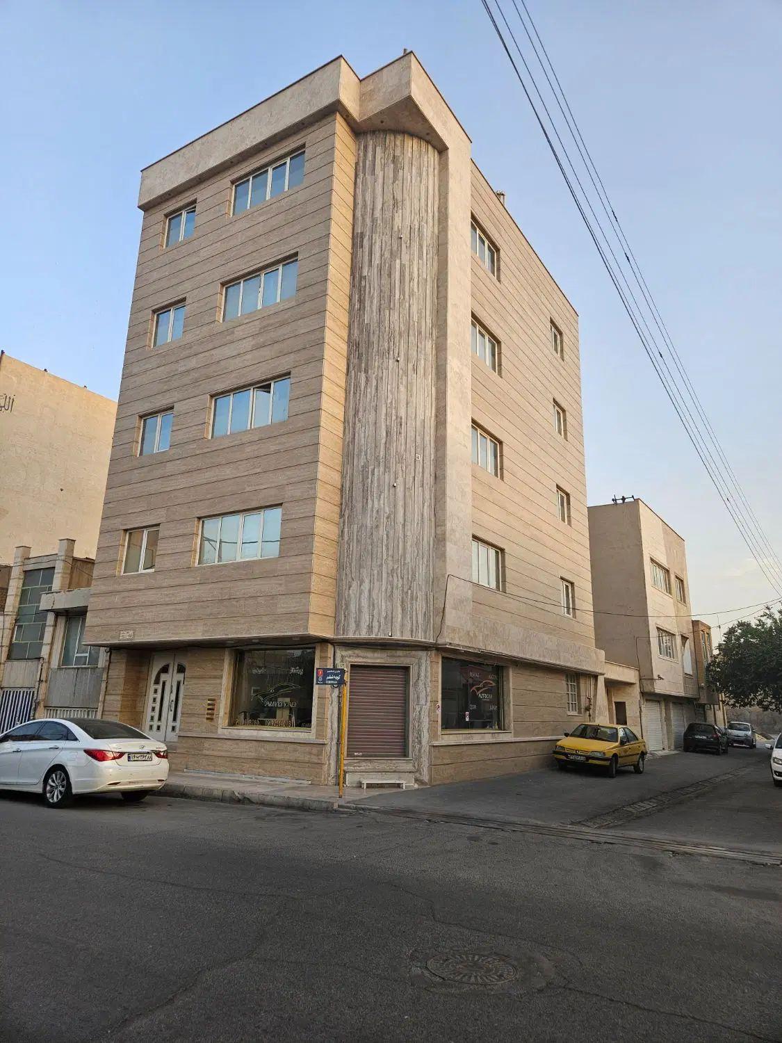 آپارتمان 130 متری تولید دارو و یخچال