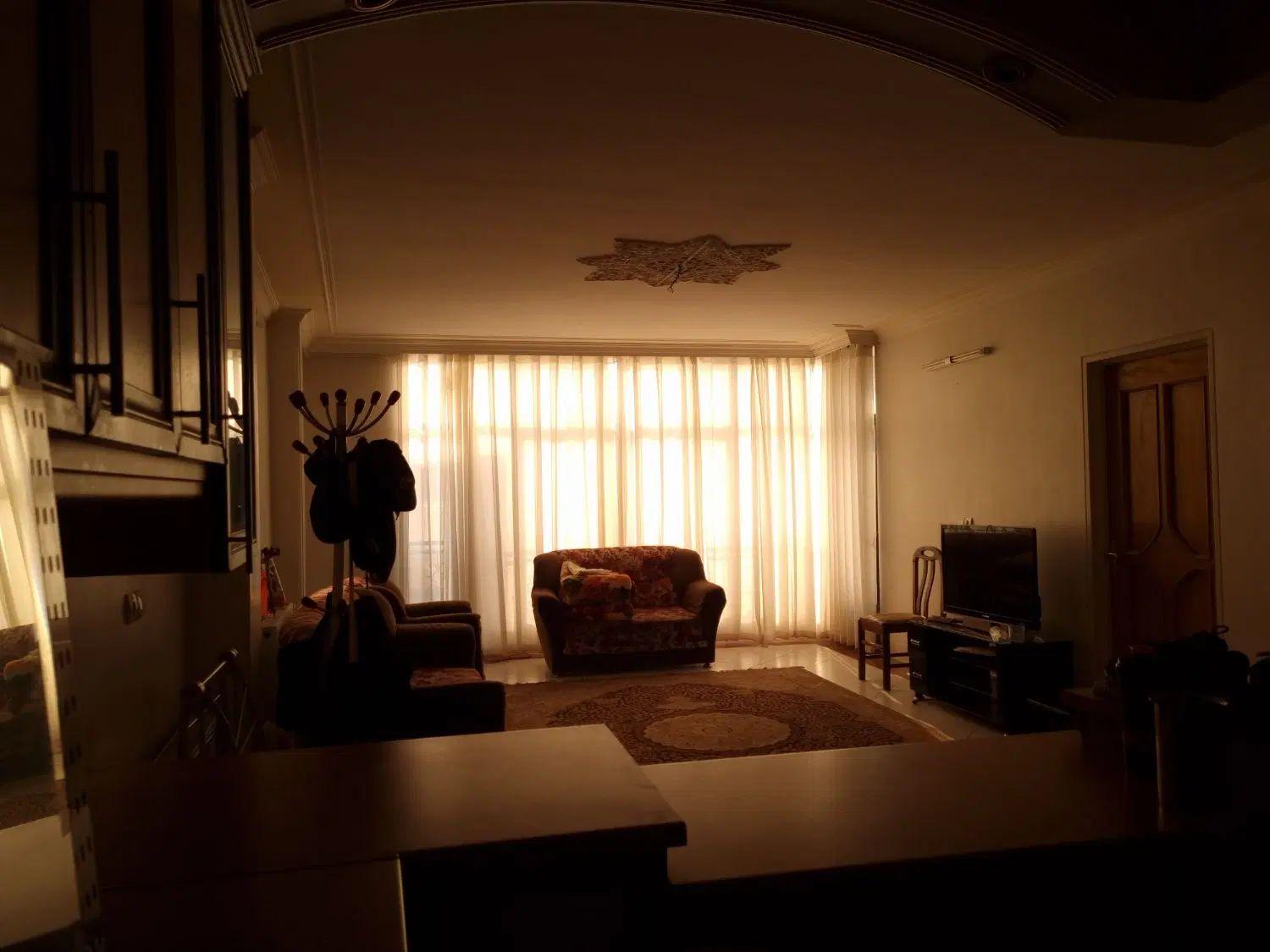 آپارتمان 112 متری بهاران