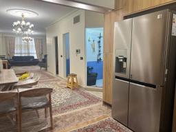 آپارتمان 101 متری در میدان انقلاب