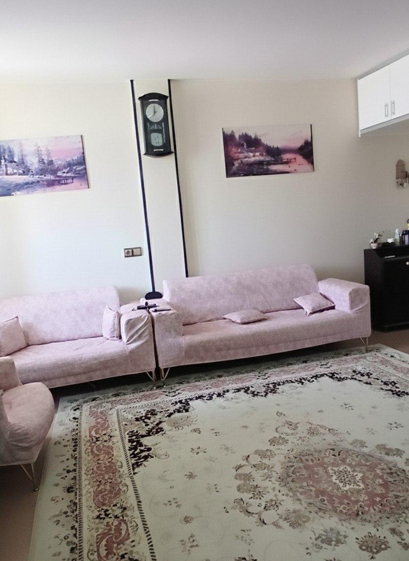 آپارتمان 70 متری در بهارستان