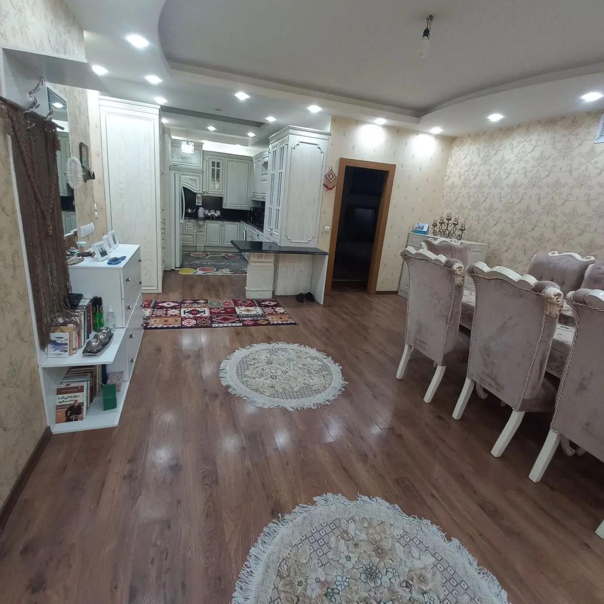 آپارتمان 165 متری در گلشهر