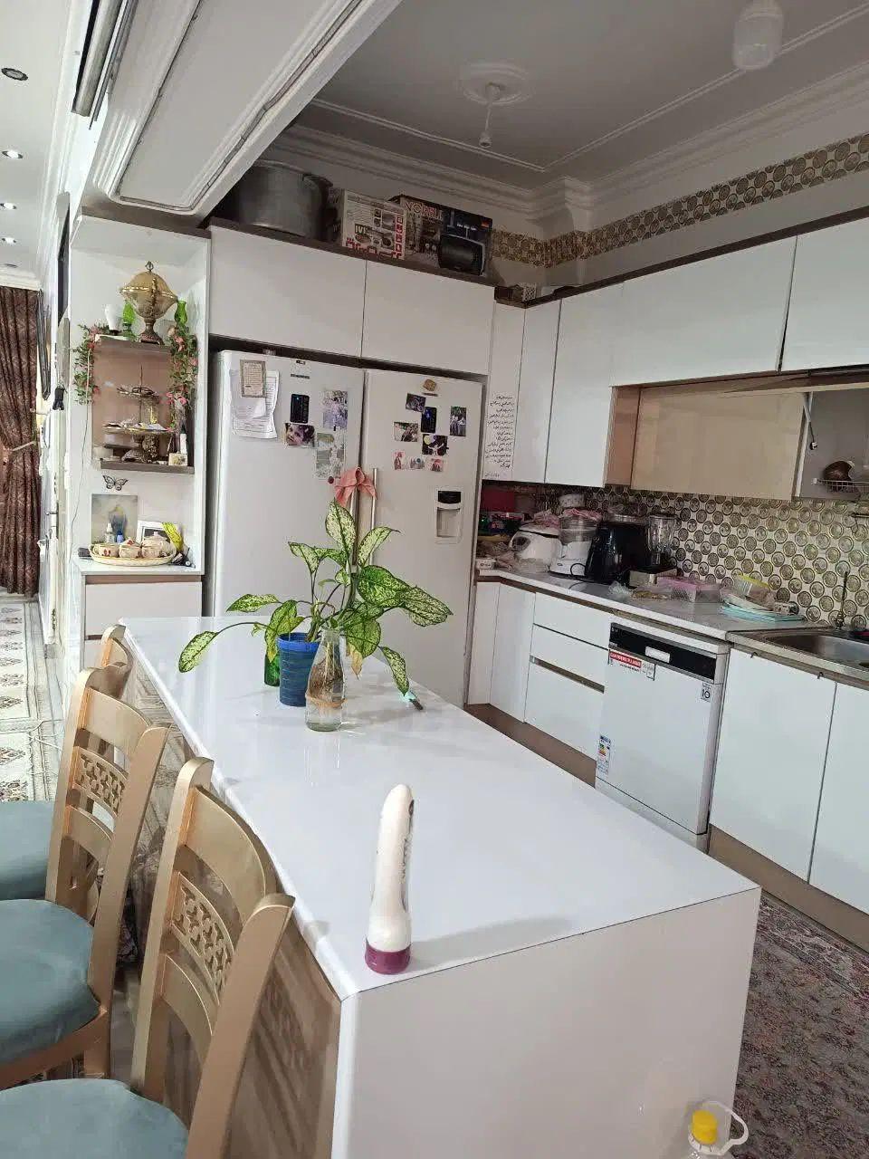 آپارتمان 550 متری در عمار یاسر