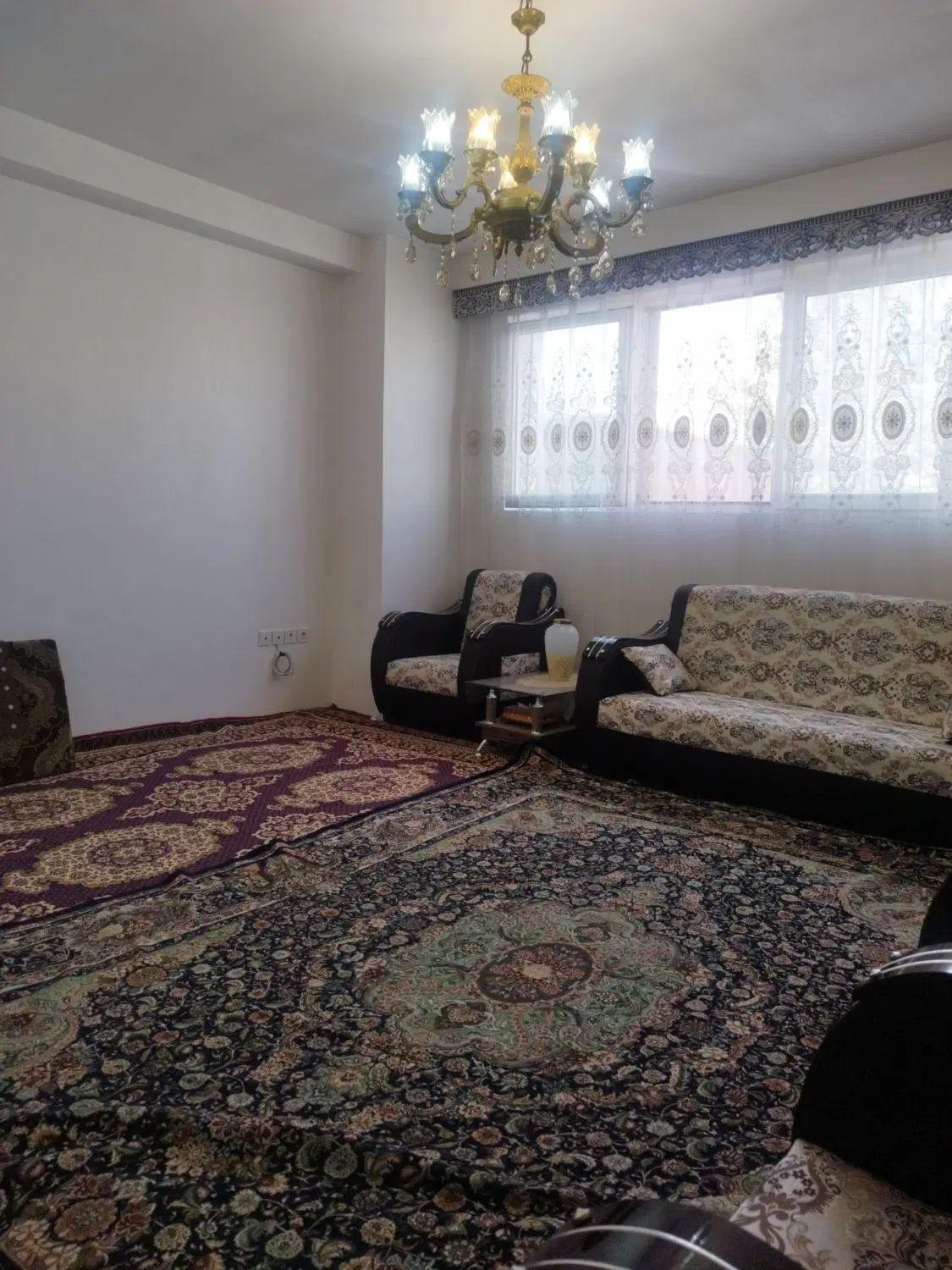 آپارتمان 90 متری در تبریز