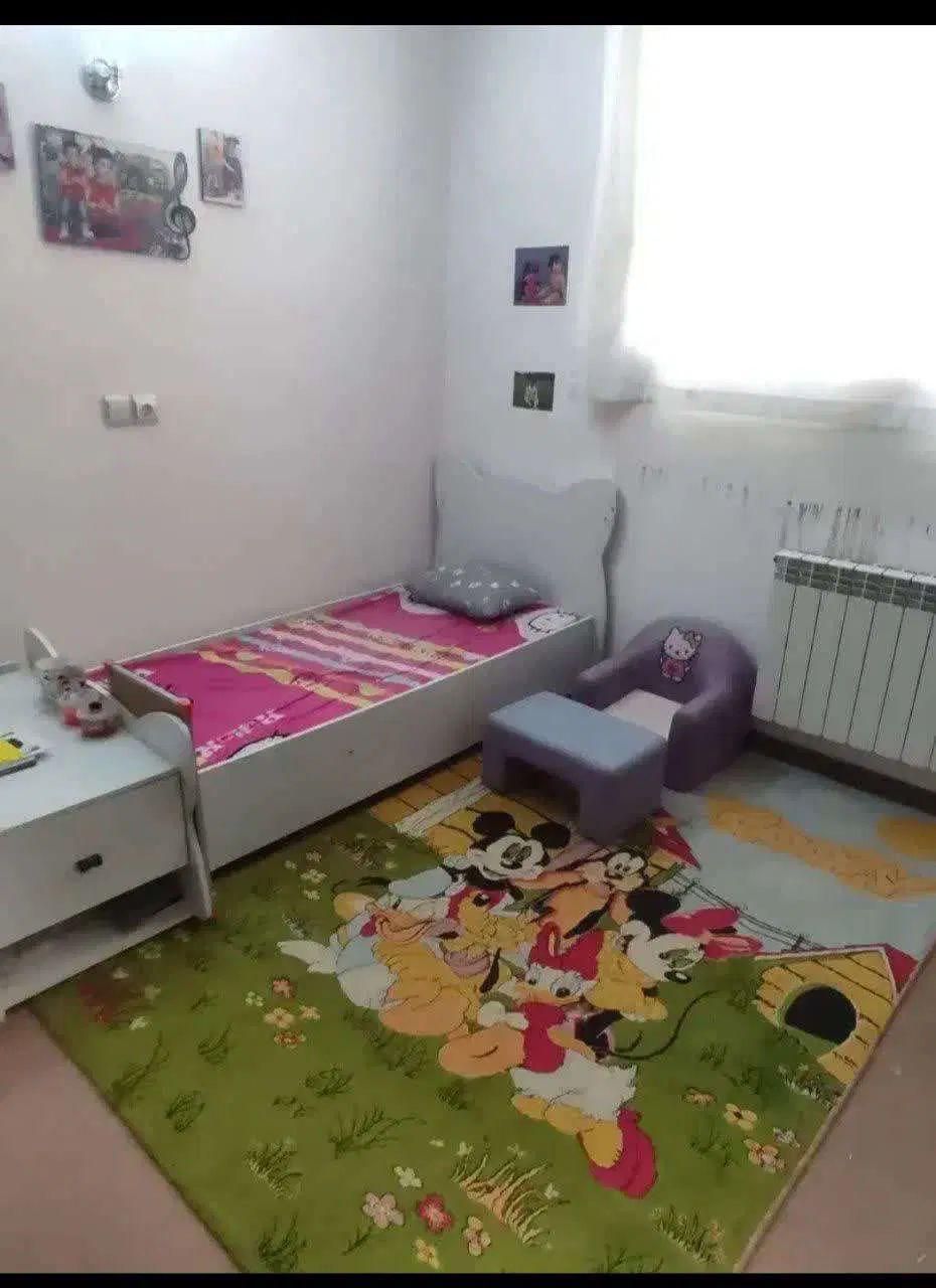 آپارتمان 83 متری در شهرک شهرداری