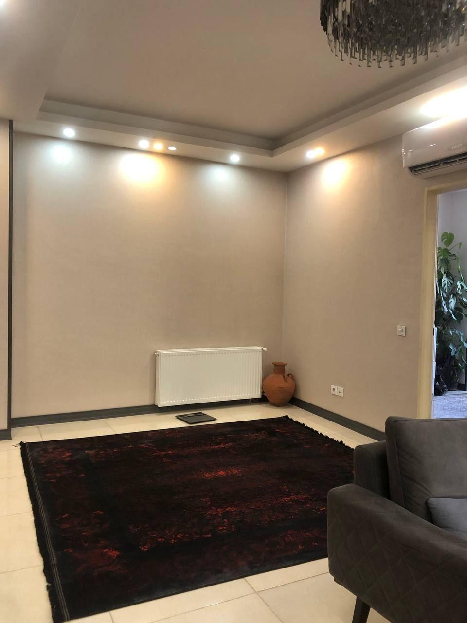 آپارتمان 140 متری در کمال‌شهر
