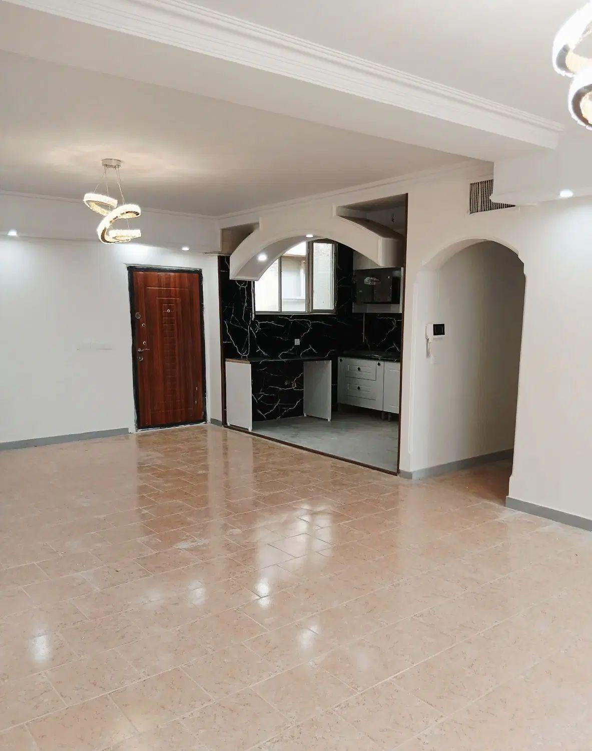 آپارتمان 93 متری در شهرک فهمیده