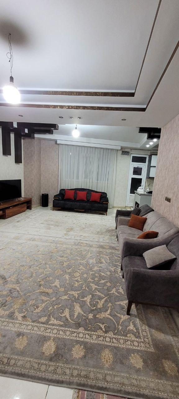 آپارتمان 95 متری حصارک