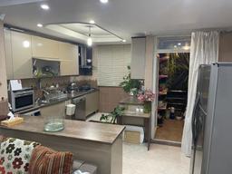 آپارتمان 105 متری در قیام